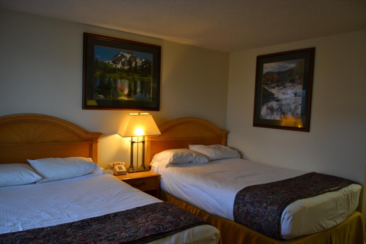 The Ship Motel
